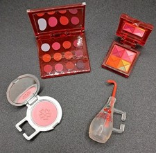 Shadow High Doll Clothes. Rosie Redwood Series 3 Make Up Palettes & Bottle NEW!!