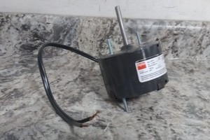 Dayton 71732487M 1/70 HP 1550 RPM 115VAC Shaded Pole HVAC Motor (CW)