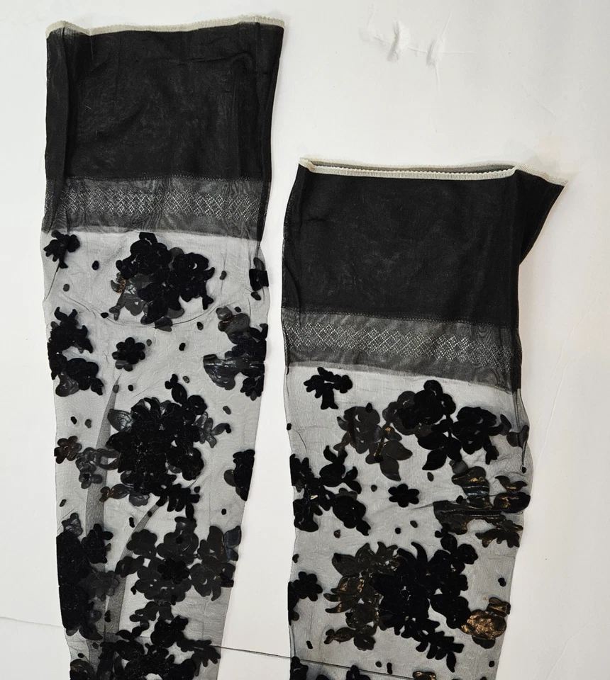 Medias Hanes Sheer Extravagance Negras Raras De Colección con Apliques Florales Talla M Foto 3 de 4