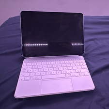 BUNDLE - Apple 11-inch iPad Air 4th Gen Wi-Fi 128GB Purple w/ Keyboard Case