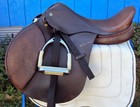 M. TOULOUSE English/Jump Saddle - 17" Seat -GREAT!  FREE Stirrups, Leathers, Pad — photo 1