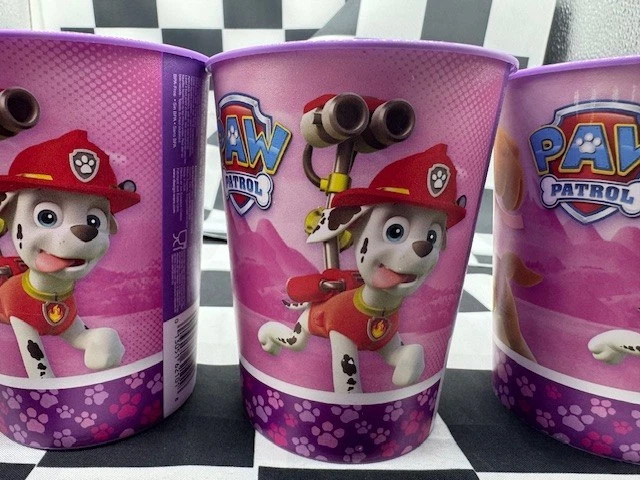 Juego de 5 tazas de fiesta de plástico Paw Patrol 16 oz Foto 2 de 4