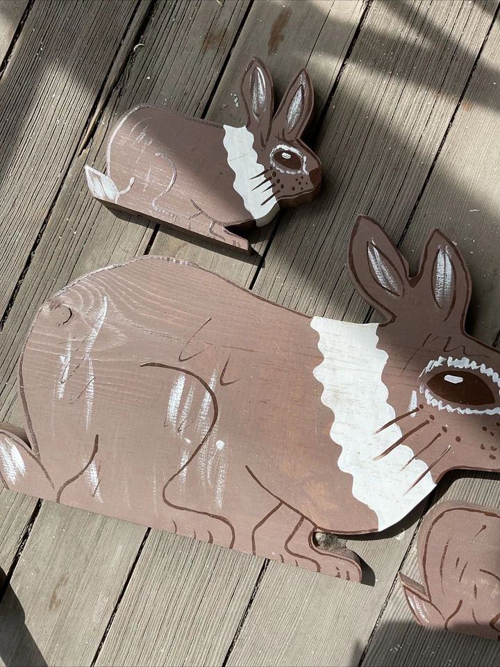 Bunnys Garden Stake Wood Folk Art Vtg Easter Yard Art Outdoor Lawn Animal Statue - Image 3 of 4