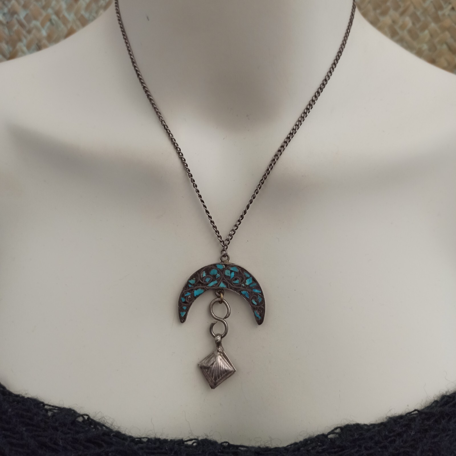 Middle Eastern Necklace Silver Crescent Moon Anti… - image 9
