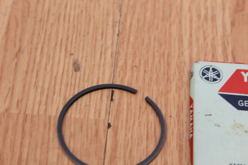 NOS 1972 YAMAHA LT2M LTMX 100 ANILLO DE PISTÓN ESTÁNDAR (335) Foto 3 de 4