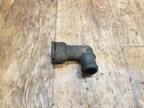 VW Golf 3 GTI 2.0 16V 150PS ABF Wasserflansch Wasserpumpe #9570