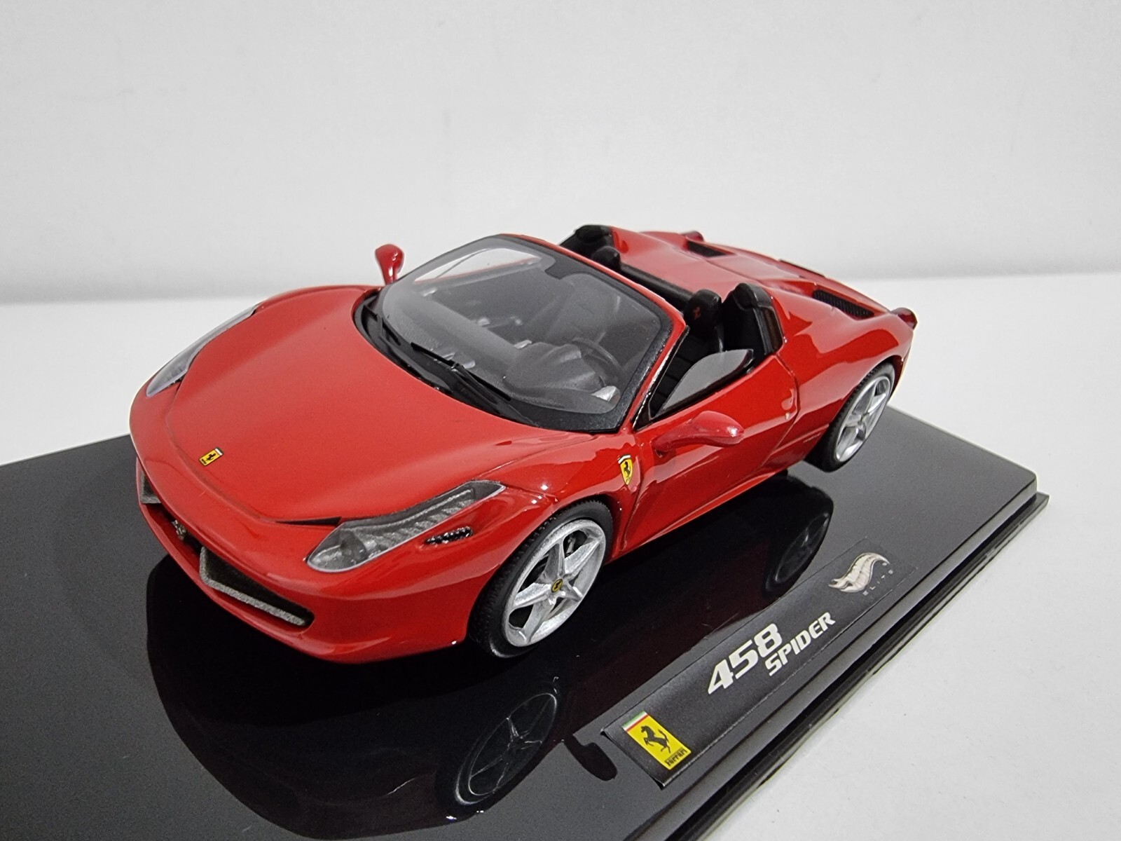 Hotwheels W1182 458 Spider Ferrari Red 1/43 #NEW