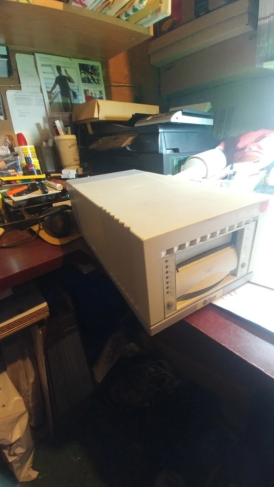SUN, DLT, EXTERNAL TAPE  DRIVE, PN/599-2127-01 - Image 3 of 4