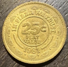 1981 25c CHUCK E CHEESE TOKEN * 25 MM BRASS * PIZZA TIME THEATRE *