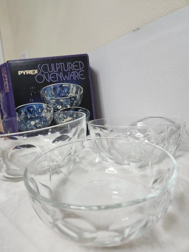 Vintage - Pyrex Ovenware Bowl SET Clear Glass Sculptured 3 Piece shipped W/Box