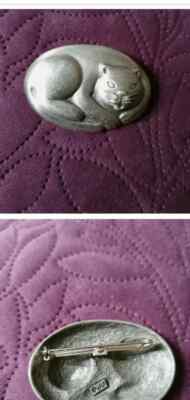 VINTAGE JJ JONETTE SCHMUCK KATZE ZUSAMMENGEROLLTE BROSCHE 