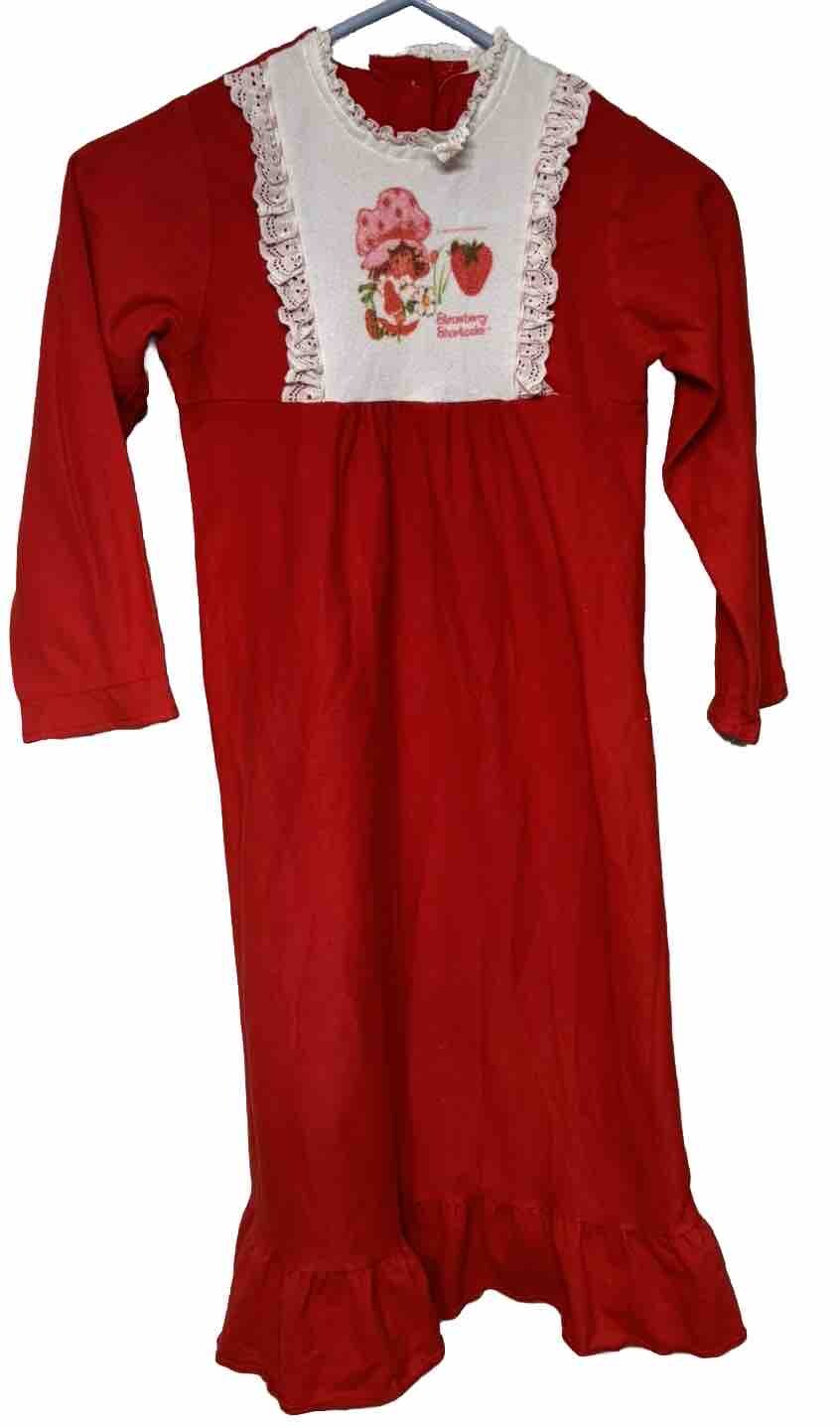Strawberry Shortcake Vintage 1980s Nightgown Red Gown Pjs Flannel