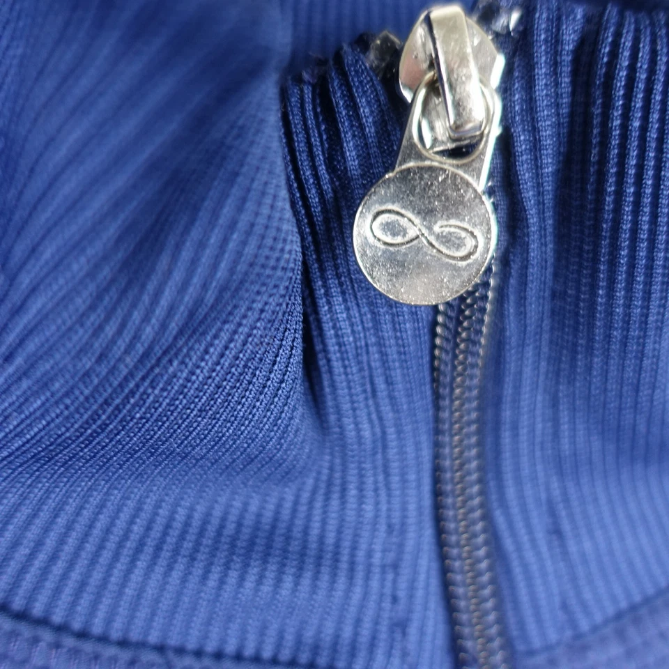 Chaqueta de Salud UCSF para Mujer Azul Mediana Enfermera Registrada Cremallera Completa Salud Hospitalaria Foto 4 de 4