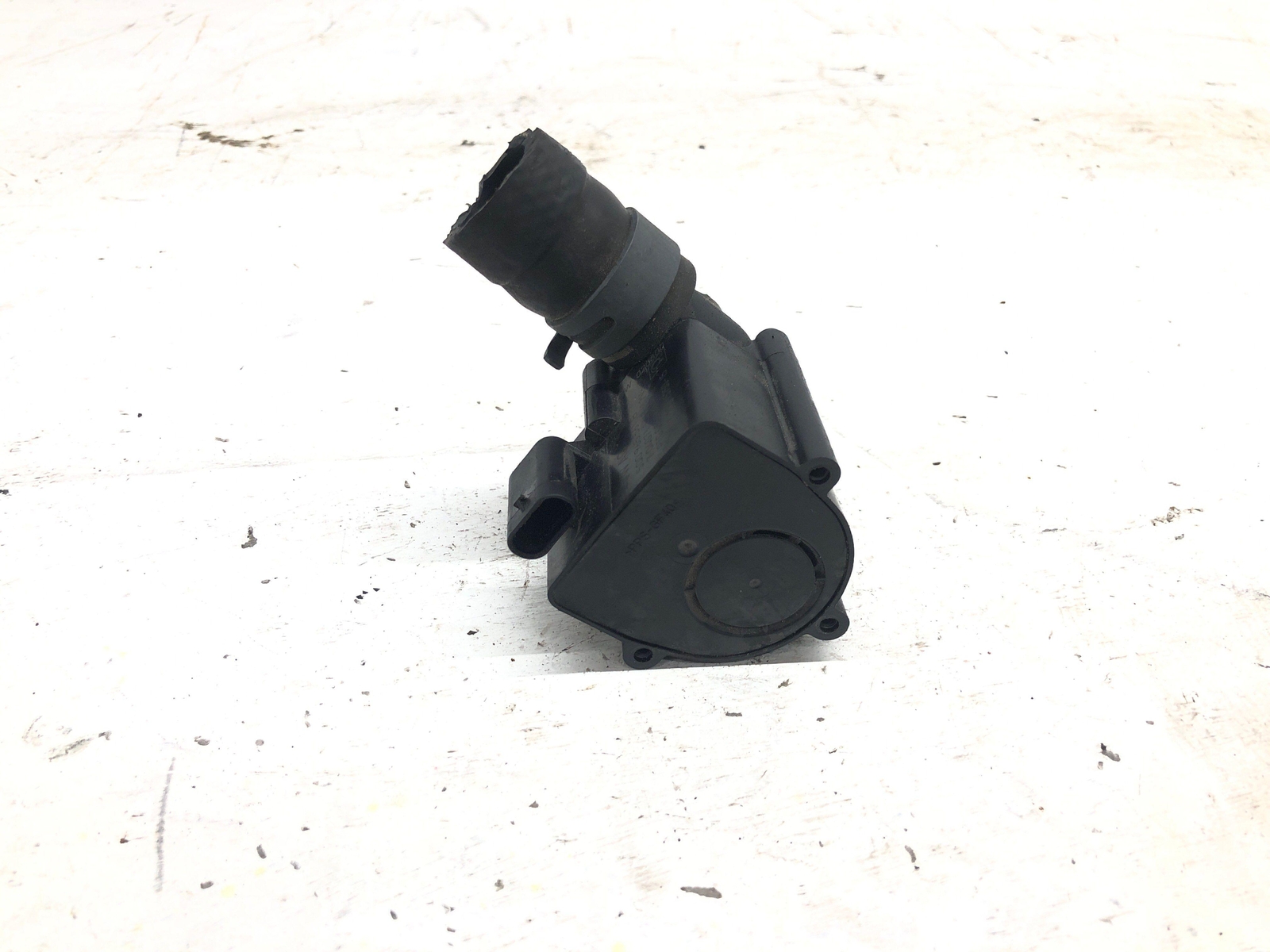 2016-2020 BENTLEY BENTATGA W12 ELECTRIC AUXILIARY COOLANT WATER PUMP 5Q0965561B