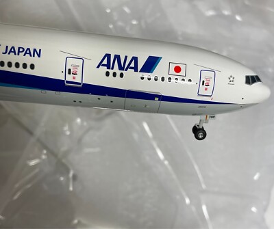 SALE! 1/200 HOGAN ANA Boeing 777-300ER JA788A model airplane