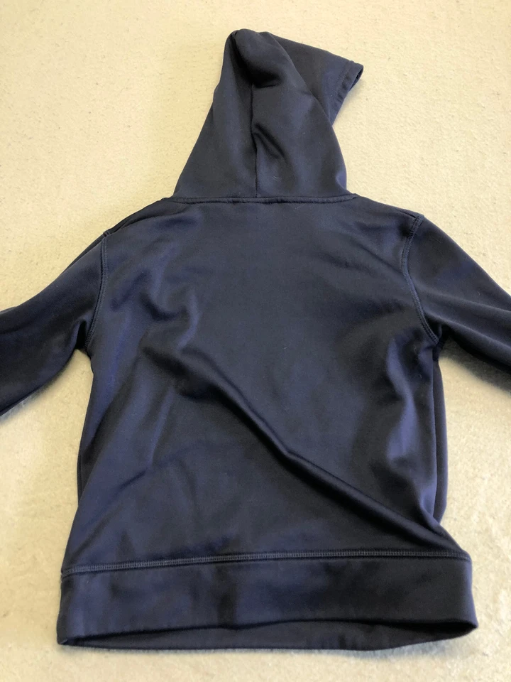 Under Armour Sweatshirt Youth Boy's 5 Navy Blue Logo Fleece Pullover Hoodie - Image 4 of 4