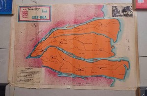 Map of Kien Hoa province South Viet Nam Pre1975 Vintage Rare 100%_LDP.