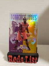 2012-13 Panini Crusade Crusade Purple Rookie 10/49 Terrence Jones #61 Rockets 