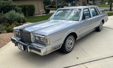 1985 Lincoln Town Car for Sale