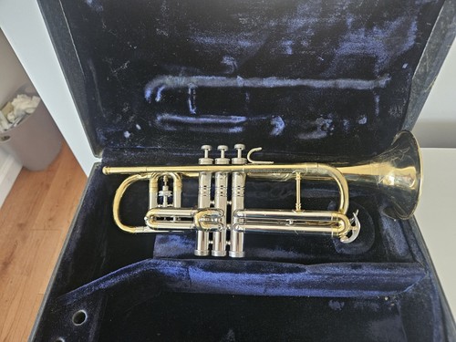 Custom CONN 80A Cornet 1963 Brass & Silver Good Condition. Cleaned And Serviced