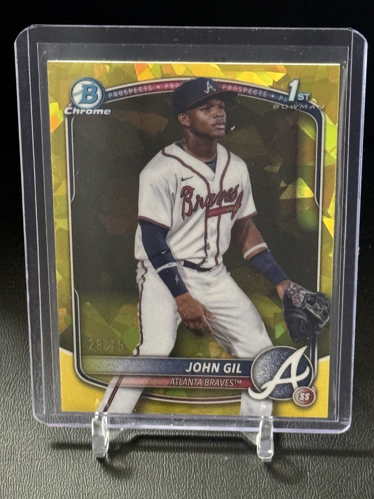 JOHN GIL 2025 BOWMAN Chrome Sapphire Yellow #28/75 1st Braves
