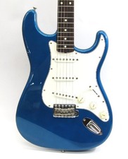 Fender Japan ST-43J E-Gitarre blau 6-saitig Made in Japan