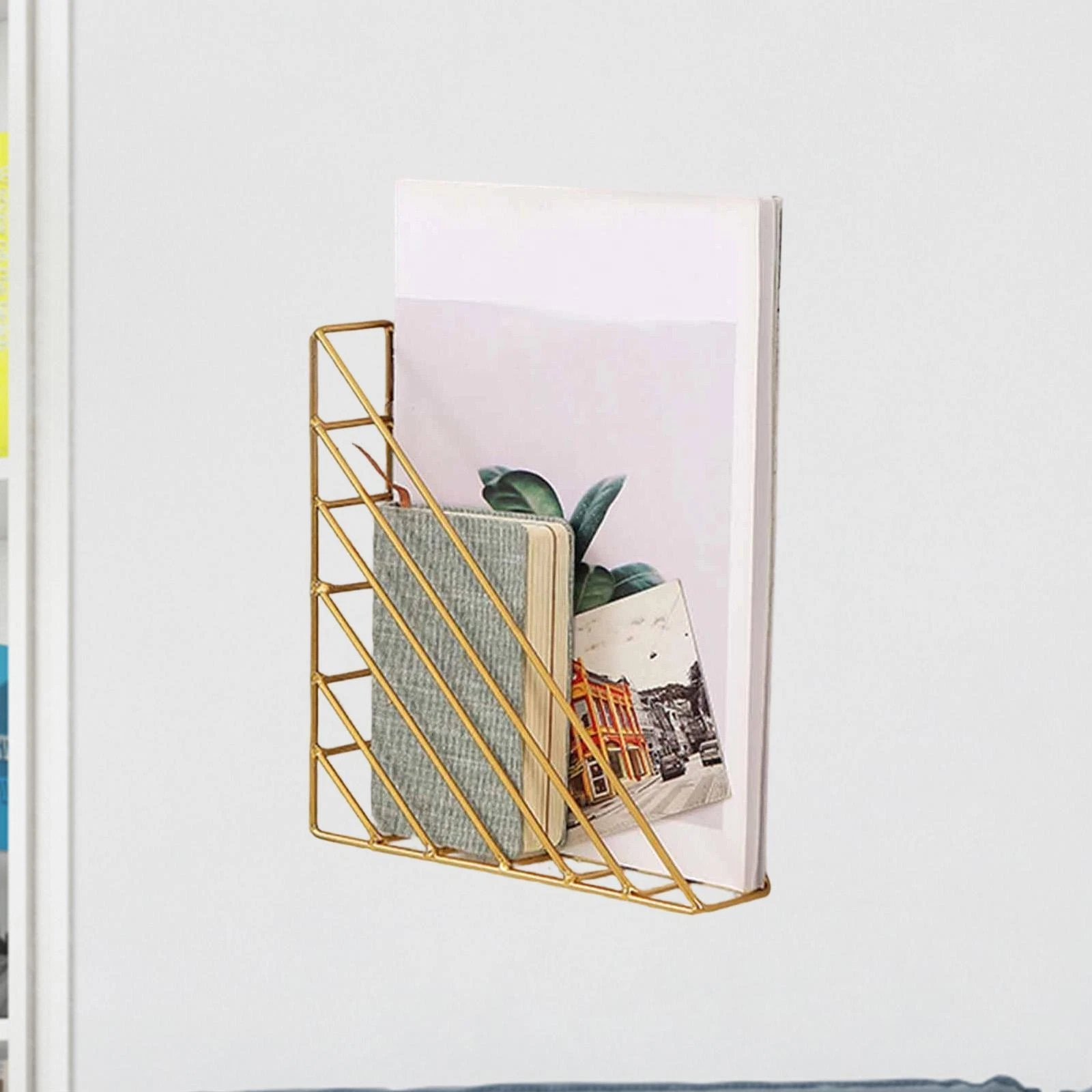 Triangle Wall Bookshelf Floating Book Shelf Space Saving Multifunctional