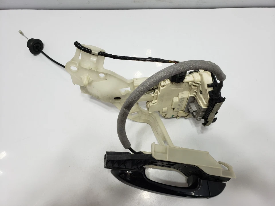 ✅ 11-18 OEM Porsche Cayenne 958 задняя пассажирская внешняя дверная ручка с приводом* - Изображение 3 из 4