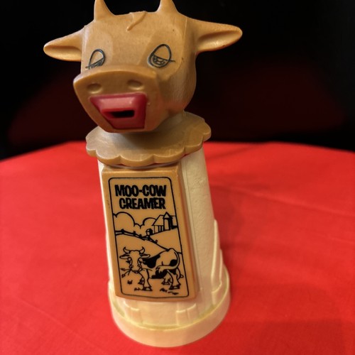 Plastic 'MOO-COW' Creamer Whirley Industries 1970’s Vintage Kitsch Exc. Cond. - Picture 6 of 6