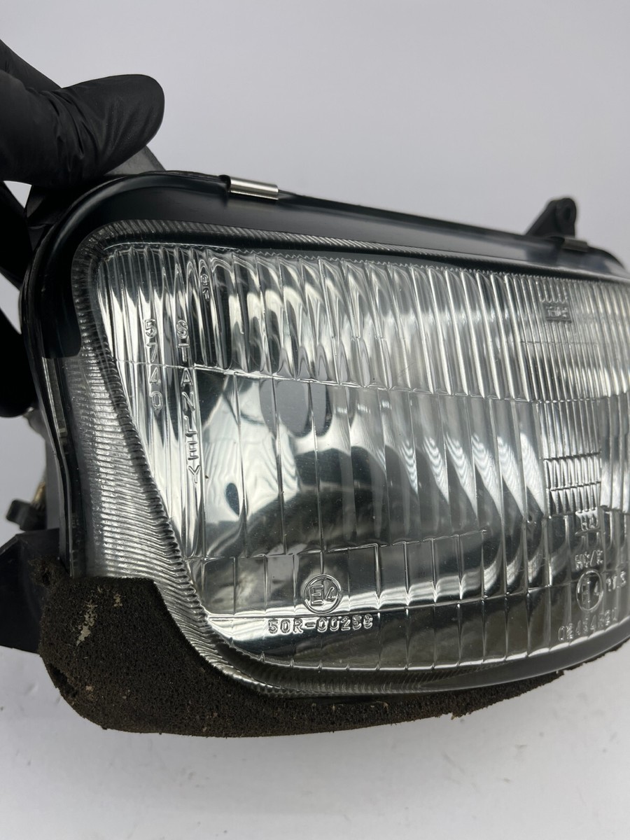 Kawasaki ZX1100 GPZ1100 ZX600 Scheinwerfer Headlight STANLEY 001