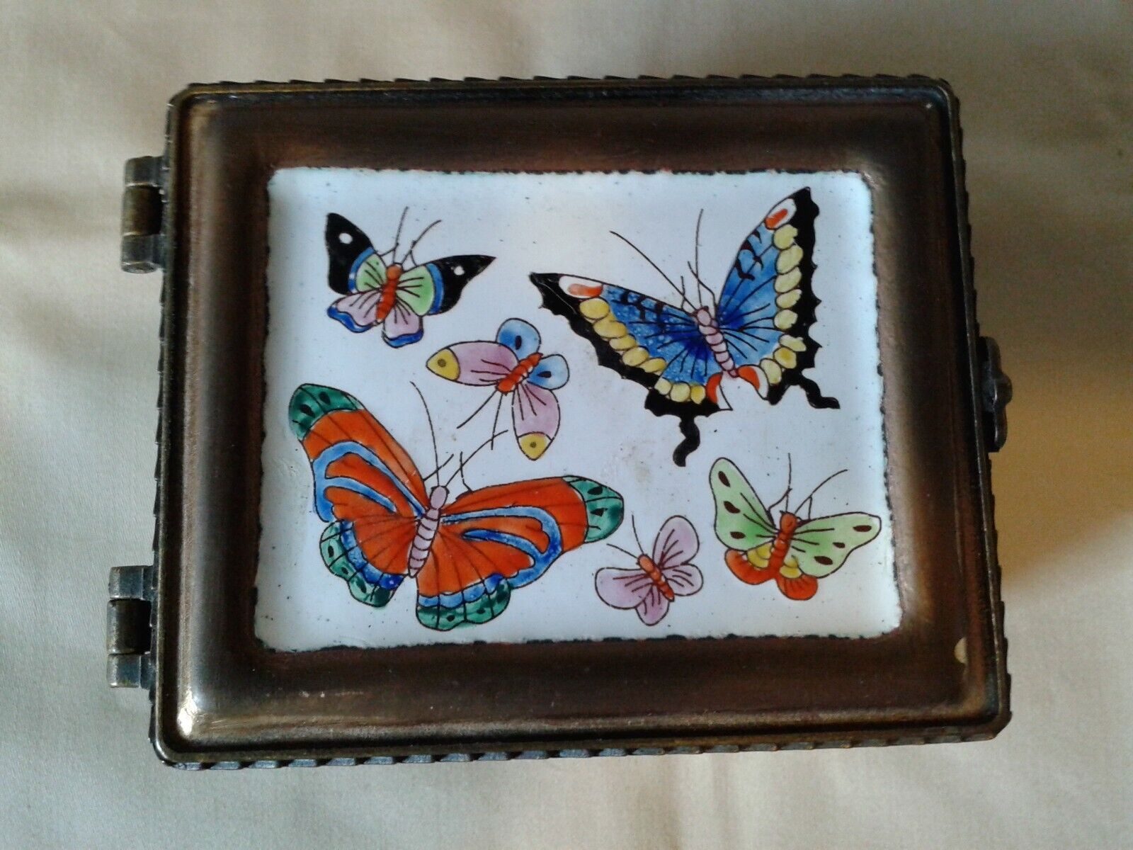 Picture 5 of 9