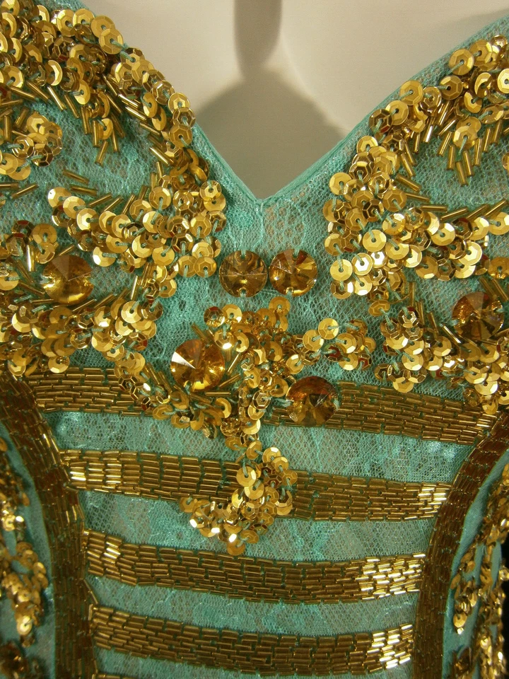 Vestido Formal Sherri Hill 4 Turquesa Dorado Cuentas Vestido de Baile Tul Sin Tirantes Baile de graduación Foto 4 de 4