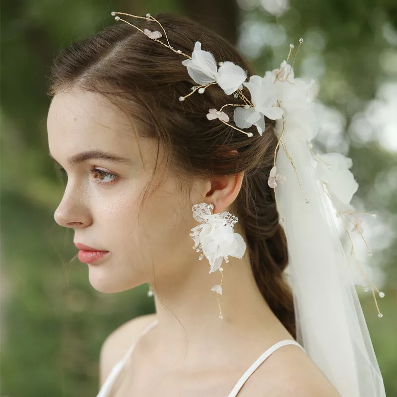 Beautiful bridal hairband  Bridal hair veil, Wedding hair