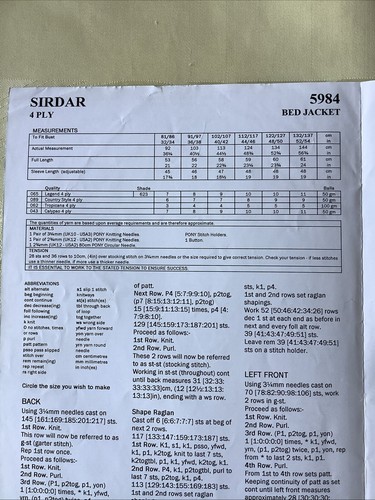Sirdar Legend knitting pattern 5984 4 ply bed jacket 32-54" LARGE SIZES Original - Picture 3 of 3