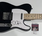 DAVE PIRNER SIGNED BLACK ELECTRIC GUITAR SOUL ASYLUM JSA COA — photo 2