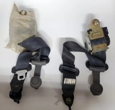 Honda Civic Hatchback Ef 88-91 Rear Seat Belts