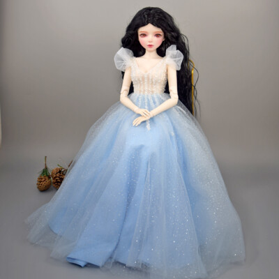 princess with blue dress and black hair An adult princess with long straight black hair, blue eyes and a dark blue " image created in Shedevrum