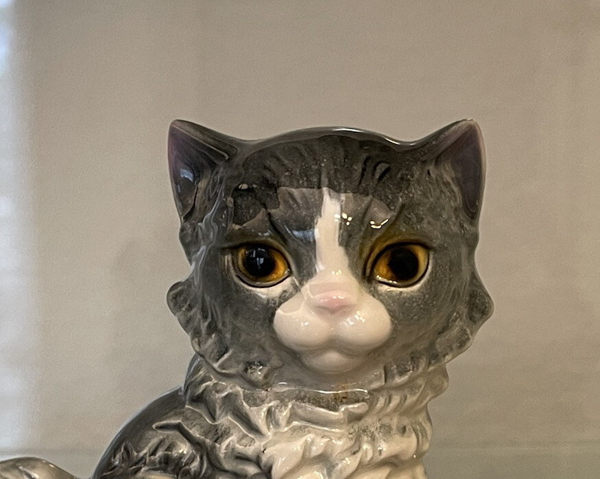 GOEBEL W. Germany Vintage Persian Cat Kitty Kitten Porcelain