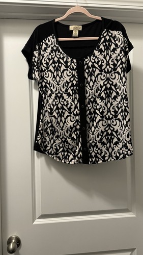 Diana Belle Women's Black/Beige Flutter Sleeve Blouse Size XL