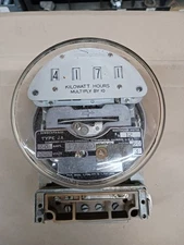 SANGAMO ELECTRIC Company WATT HOUR METER (KWH) with Box House Home Power Utility