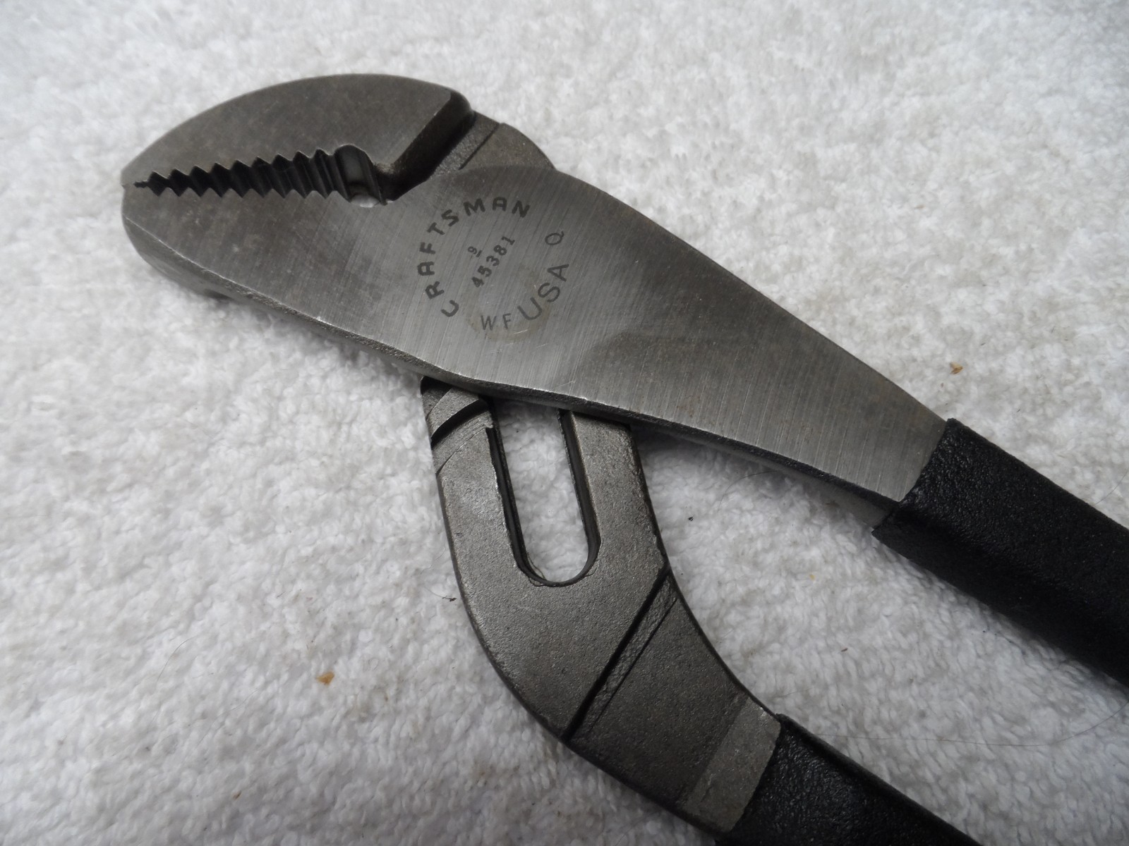 Craftsman 9 1/2 in. Pliers, Arc Joint, made in USA WF Q - Part # 45381