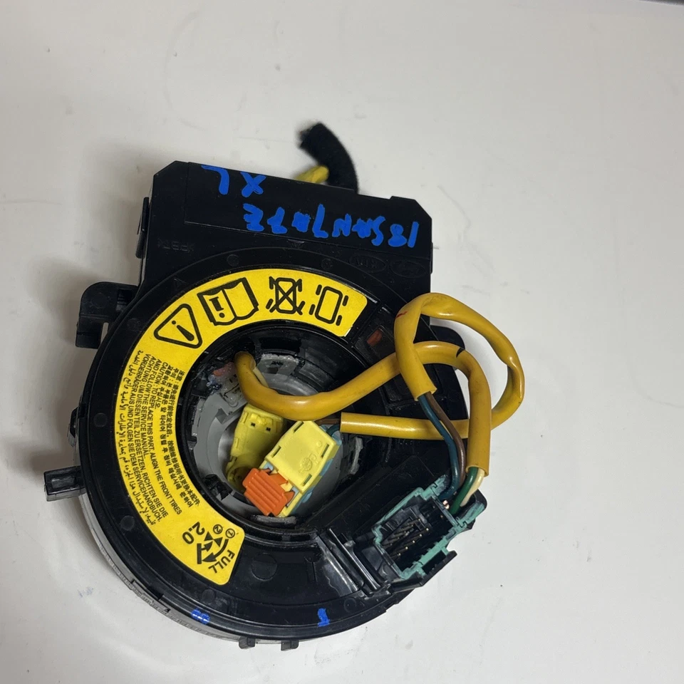 Hyundai Santa Fe XL 2018 reloj interruptor de resorte fabricante original Foto 2 de 4