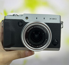 Fujifilm FinePix X30 12.0MP 4x Optical Zoom Compact Digital Camera Sliver