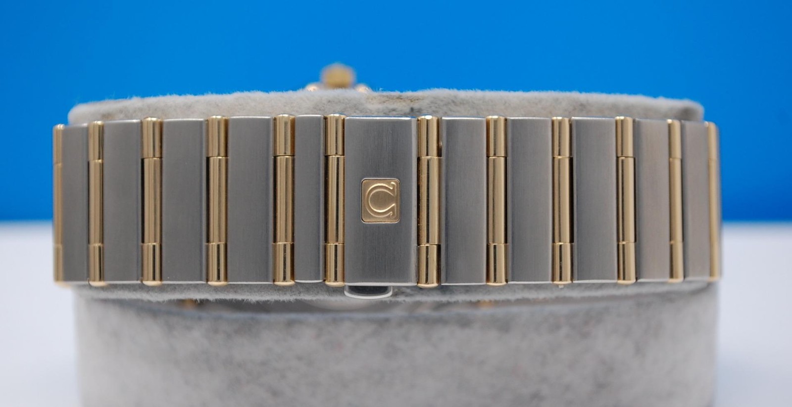 Mens Omega Constellation 18K Gold & SS Automatic Chronometer Watch - 1202.10 image 4