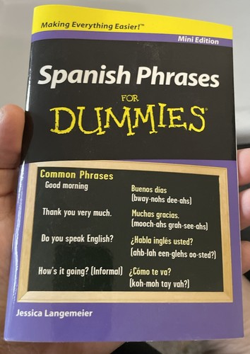 "SPANISH PHRASES For DUMMIES," Pocket Edition, 56 Page Paperback, New (c) 2011