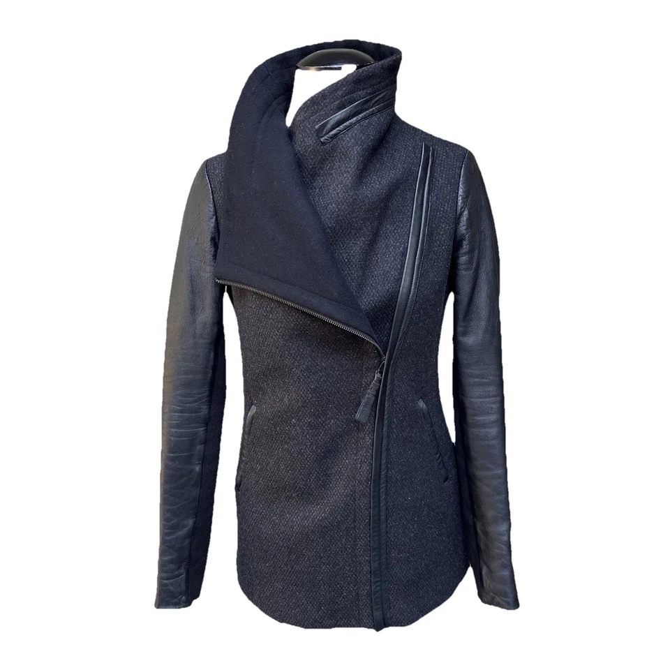 MACKAGE Hermoso Abrigo Chaqueta de Cuero de Lana con Cremallera Para Mujer Capucha Negro Talla XS Foto 3 de 4