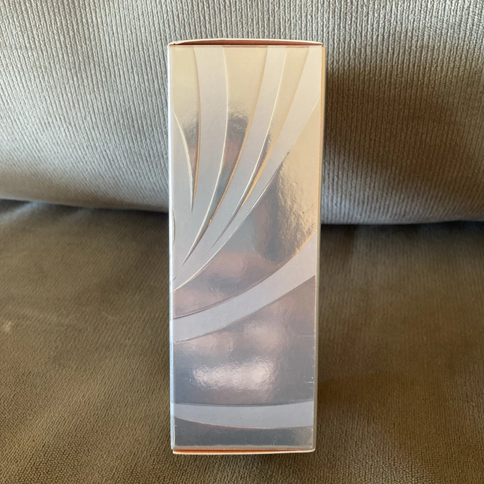 Avon Bond Girl 007 Eau de Parfum Spray, 1.7 fl oz (50 Ml) - Image 2 of 4