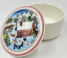 VILLEROY & BOCH DESIGN NAIF CHRISTMAS SMALL ROUND TRINKET BOX; EXCLNT COND