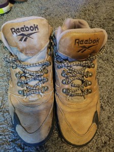 reebok hiking boots women's