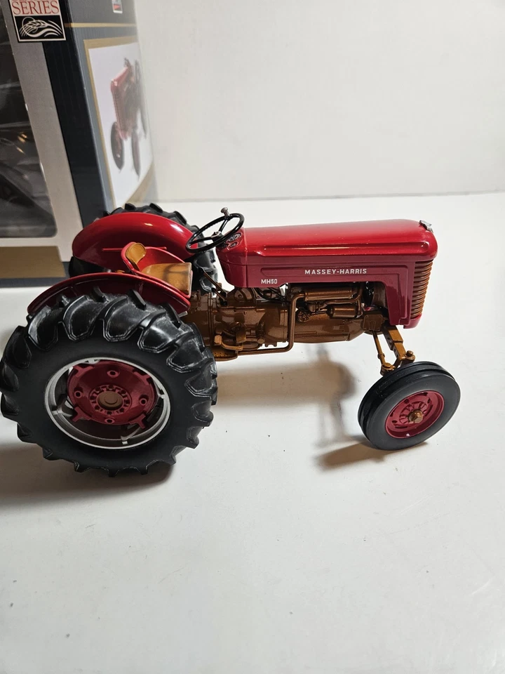 1/16 Massey-Harris Wide Front 50 Gas Tractor SpecCast Highly Detailed - Image 2 of 4